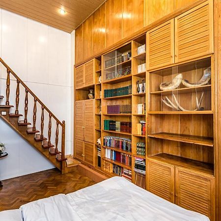 Rustaveli Central Aparthotel Тбилиси Экстерьер фото