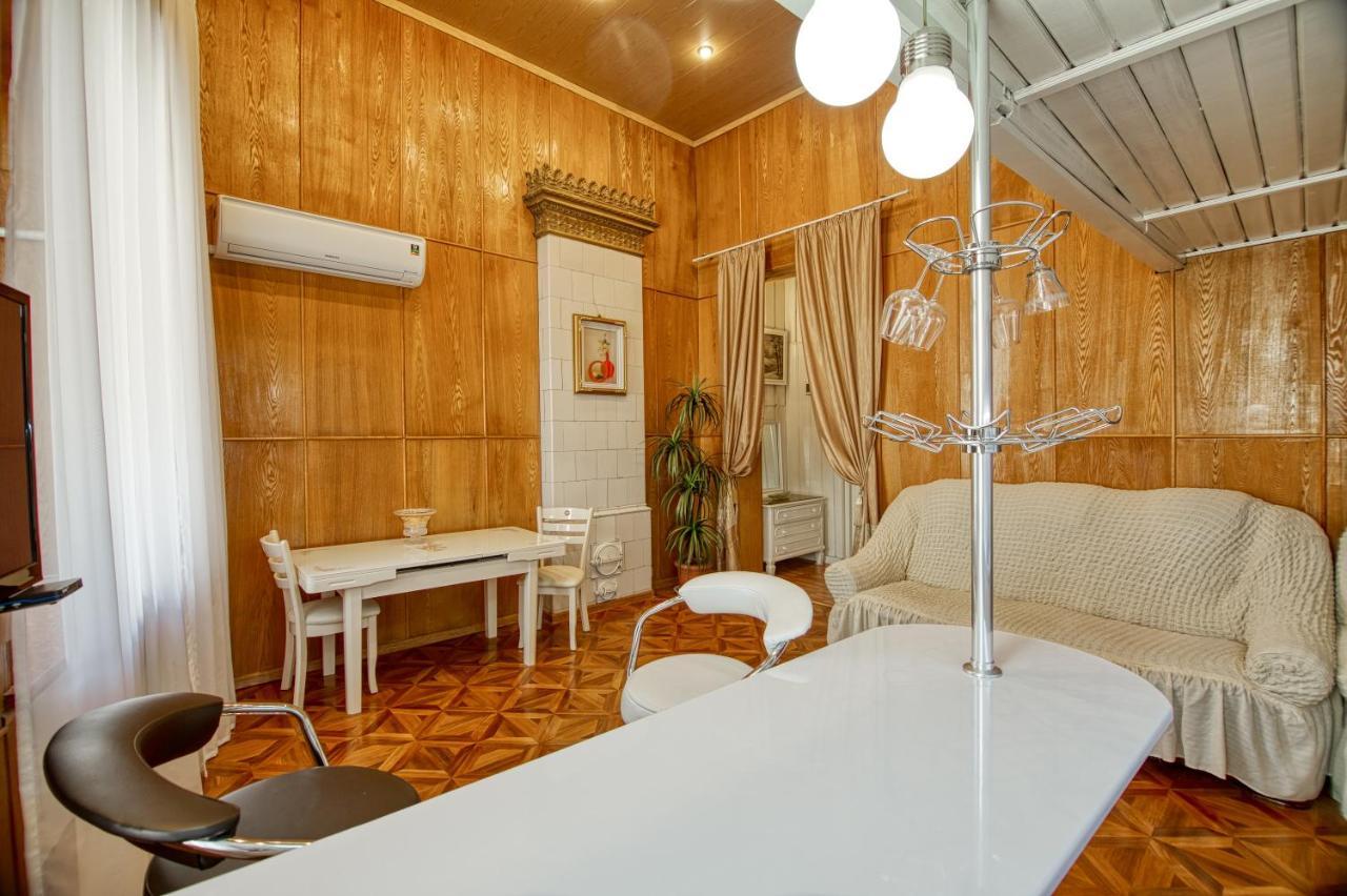 Rustaveli Central Aparthotel Тбилиси Экстерьер фото