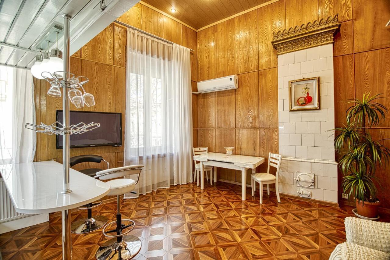 Rustaveli Central Aparthotel Тбилиси Экстерьер фото