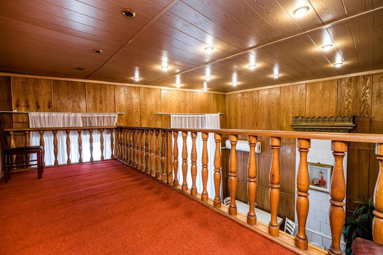 Rustaveli Central Aparthotel Тбилиси Экстерьер фото